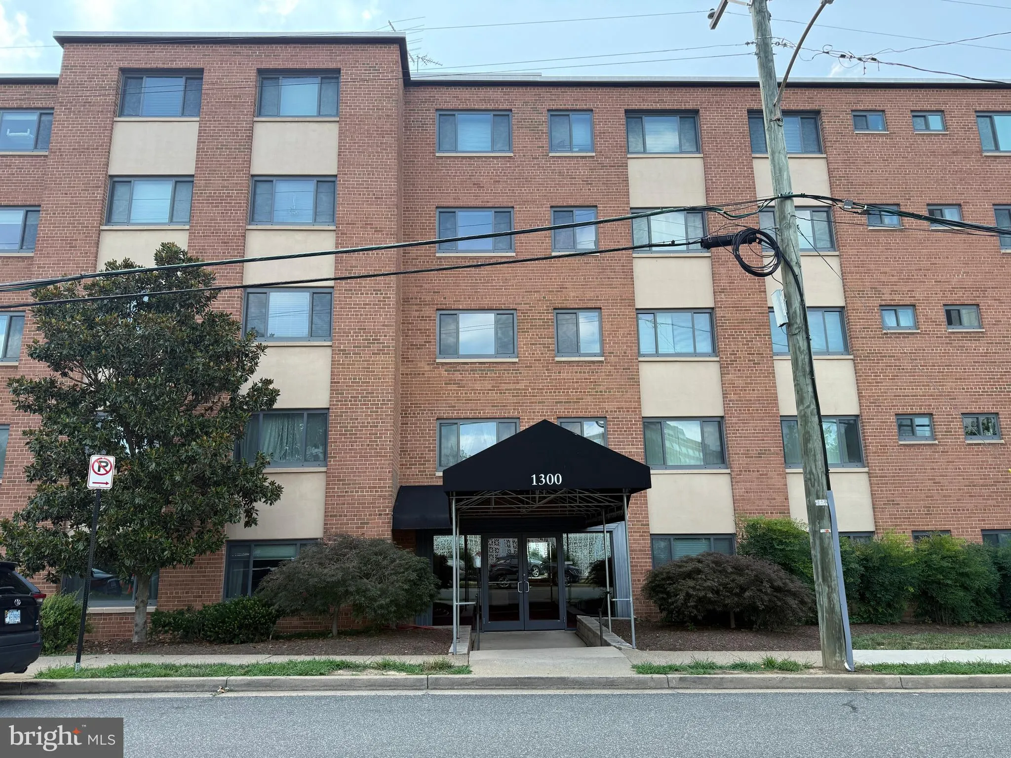1300 ARLINGTON RIDGE ROAD, Arlington, VA 22202