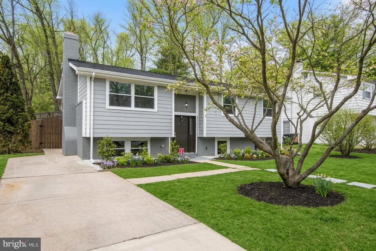 415 RITCHIE PARKWAY, Rockville, MD 20852