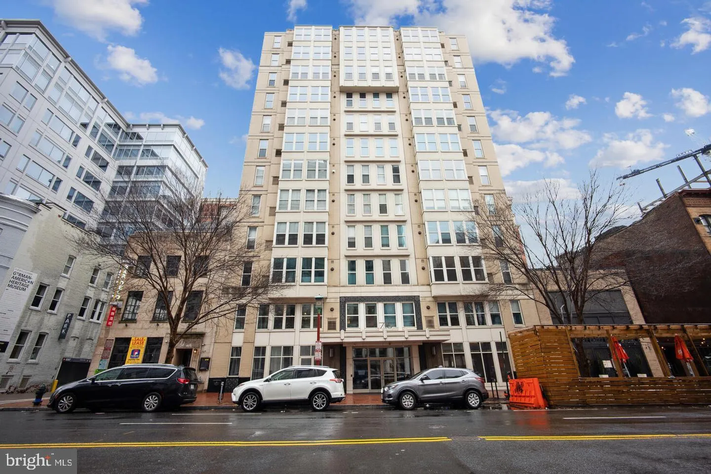 715 6TH STREET, Washington, DC 20001