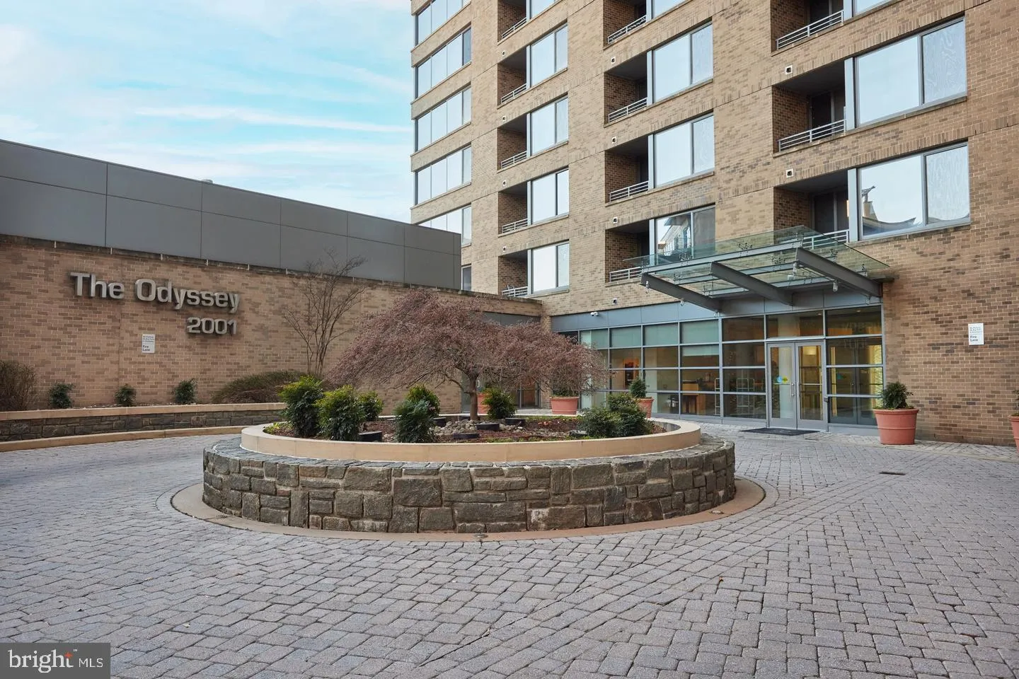 2001 15TH STREET, Arlington, VA 22201