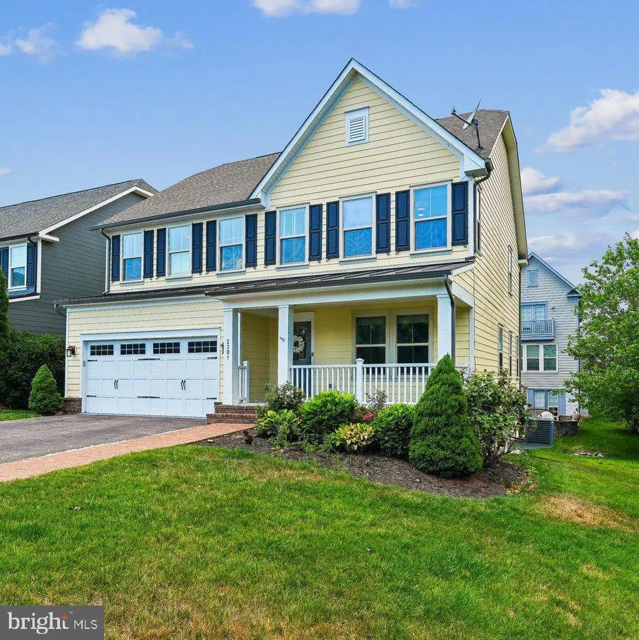 2301 HARMSWORTH DRIVE, Dumfries, VA 22026