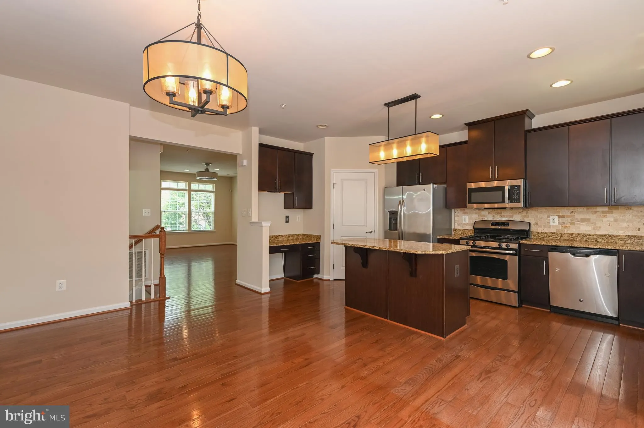 3707 HANSBERRY COURT, Washington, DC 20018