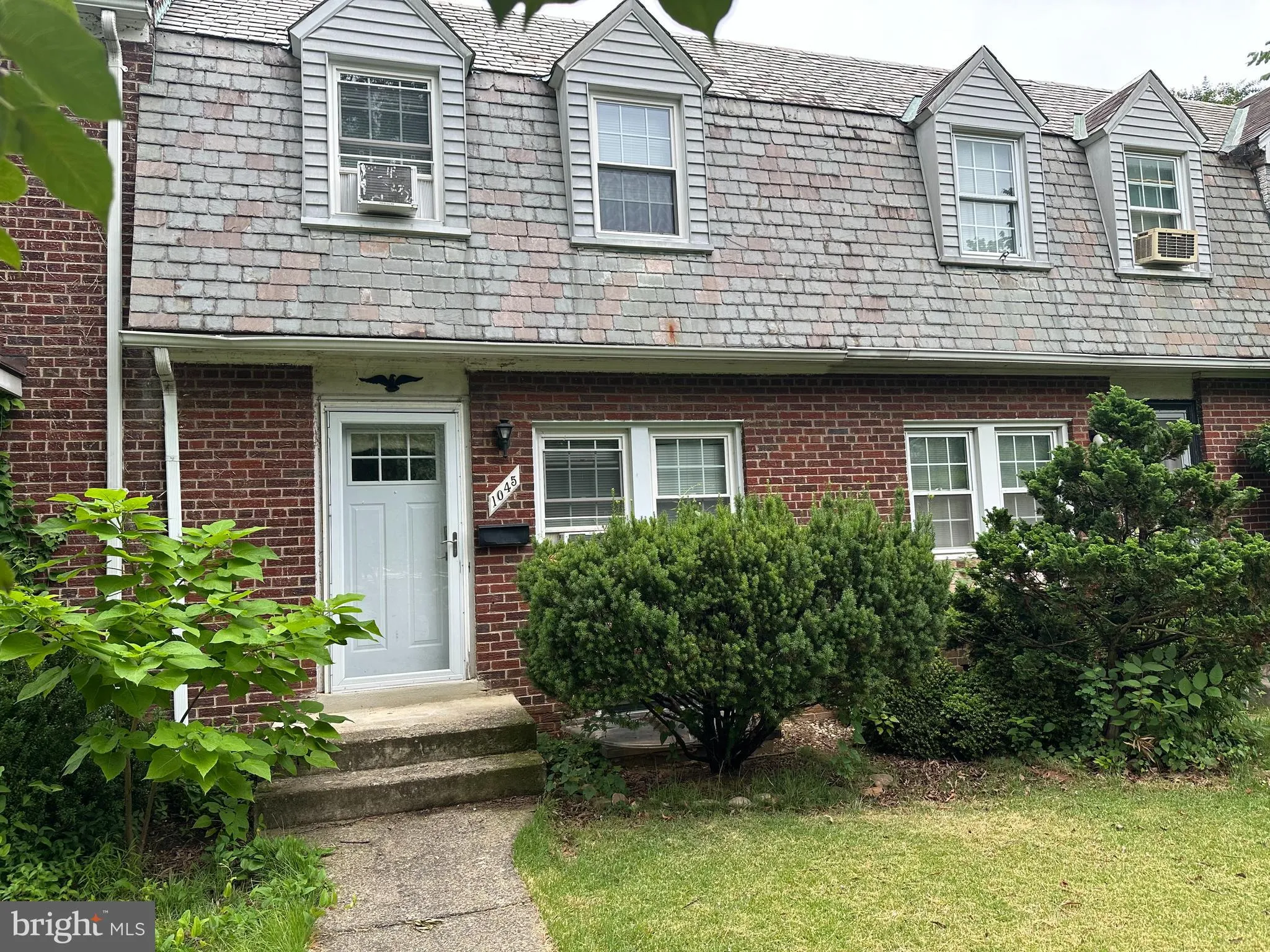 1045 NELSON STREET, Arlington, VA 22201