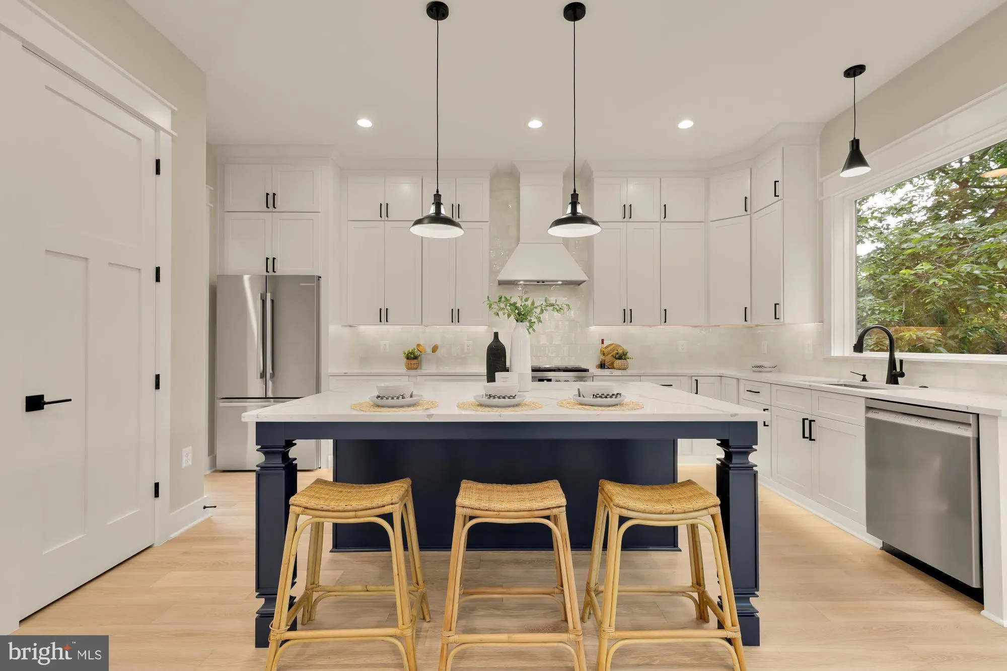 923 17TH STREET, Arlington, VA 22202