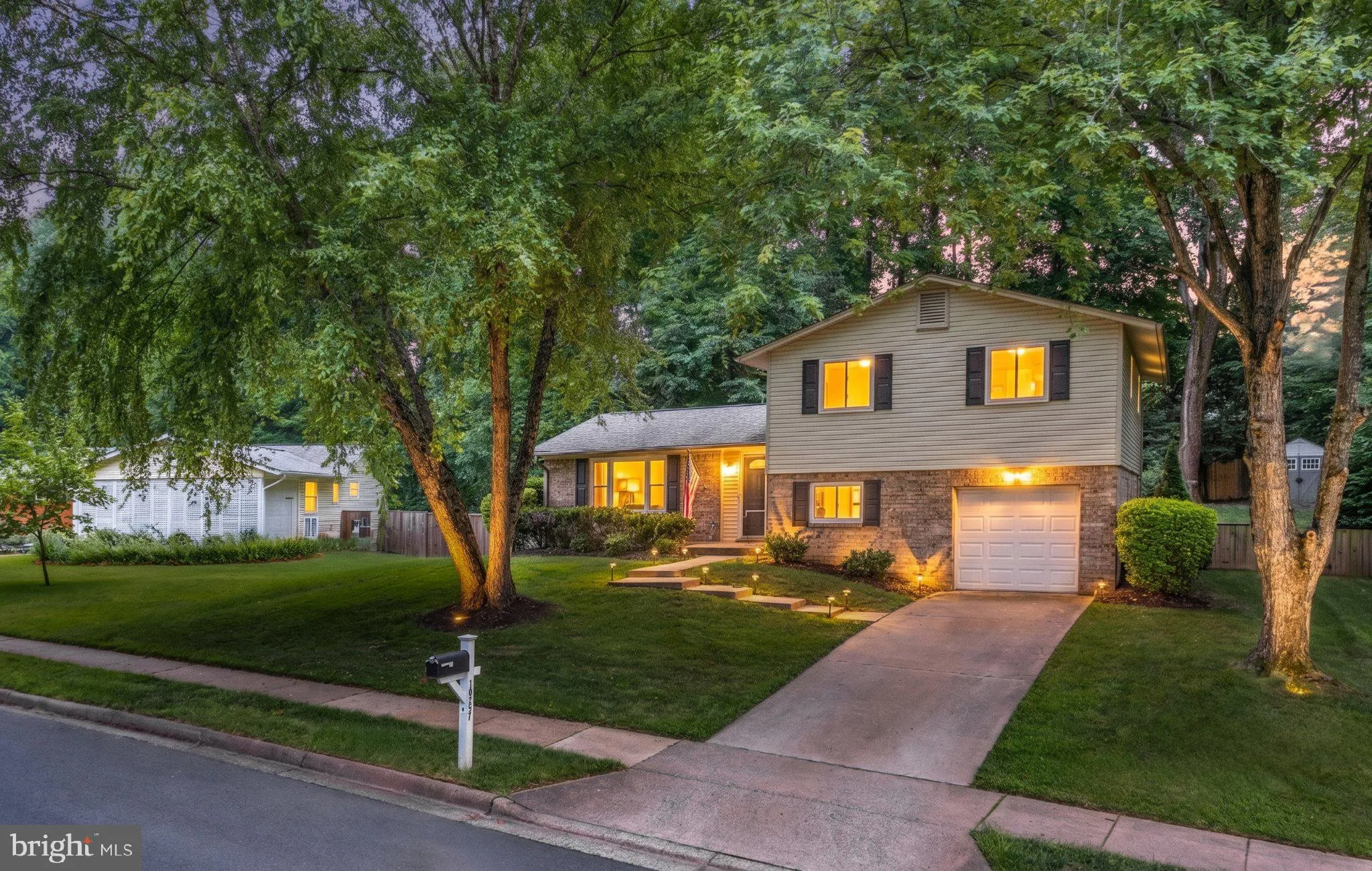 10197 WAVELL ROAD, Fairfax, VA 22032