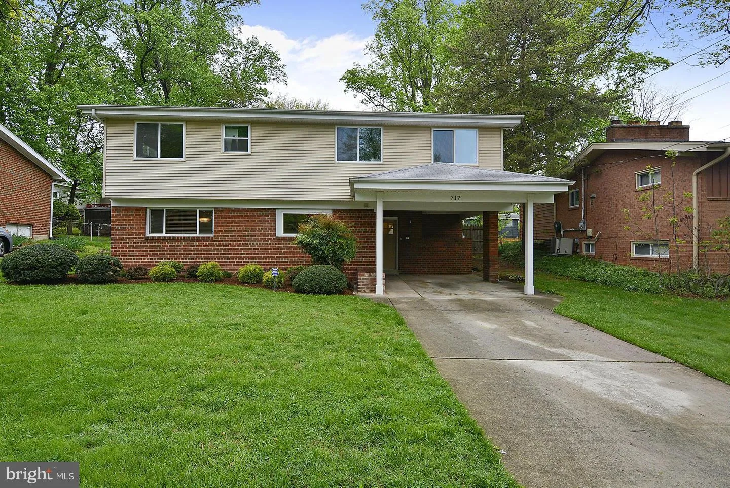 717 HILLSBORO DRIVE, Silver Spring, MD 20902