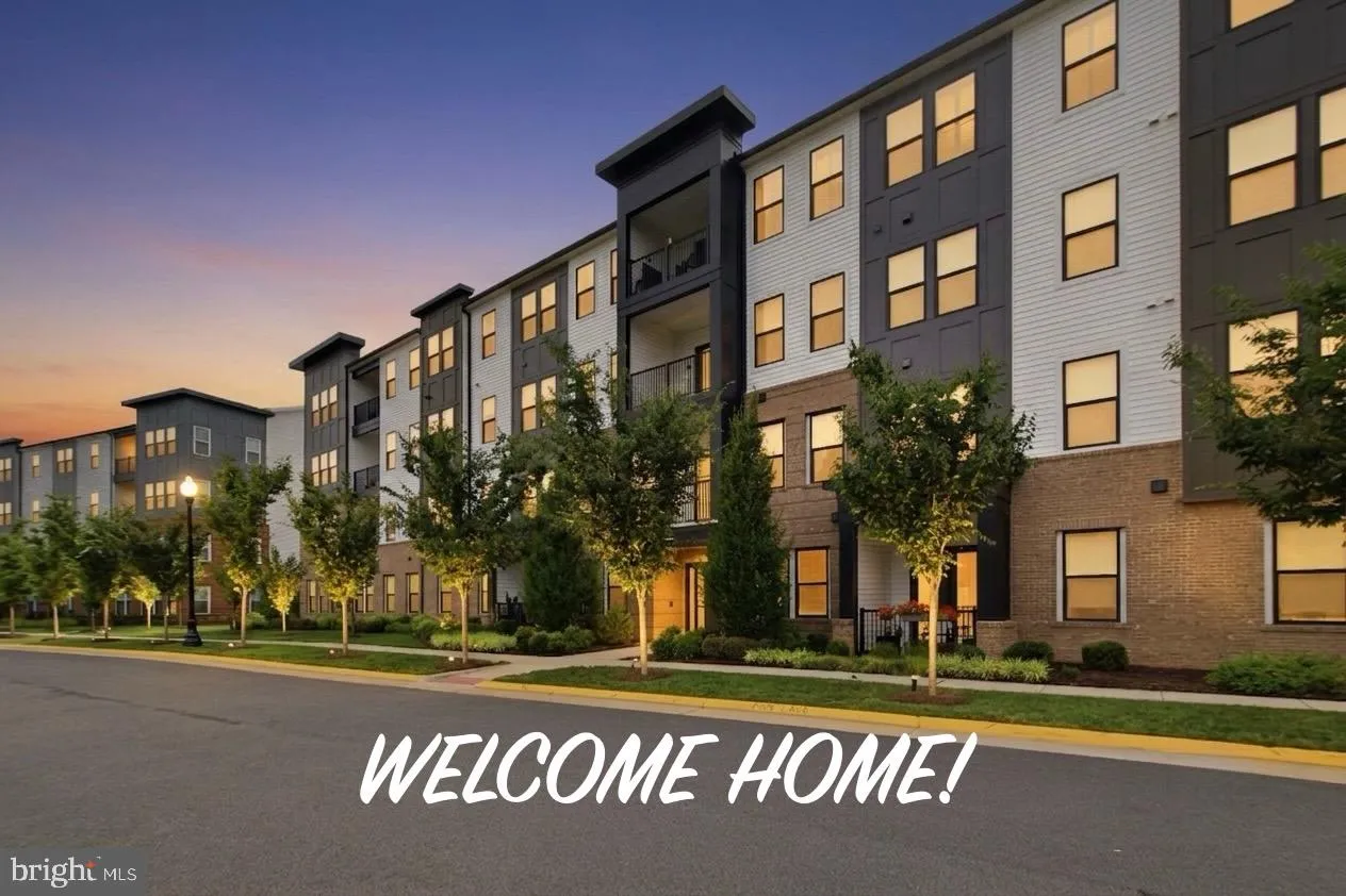 23639 GOLDEN EMBERS SQUARE, Ashburn, VA 20148