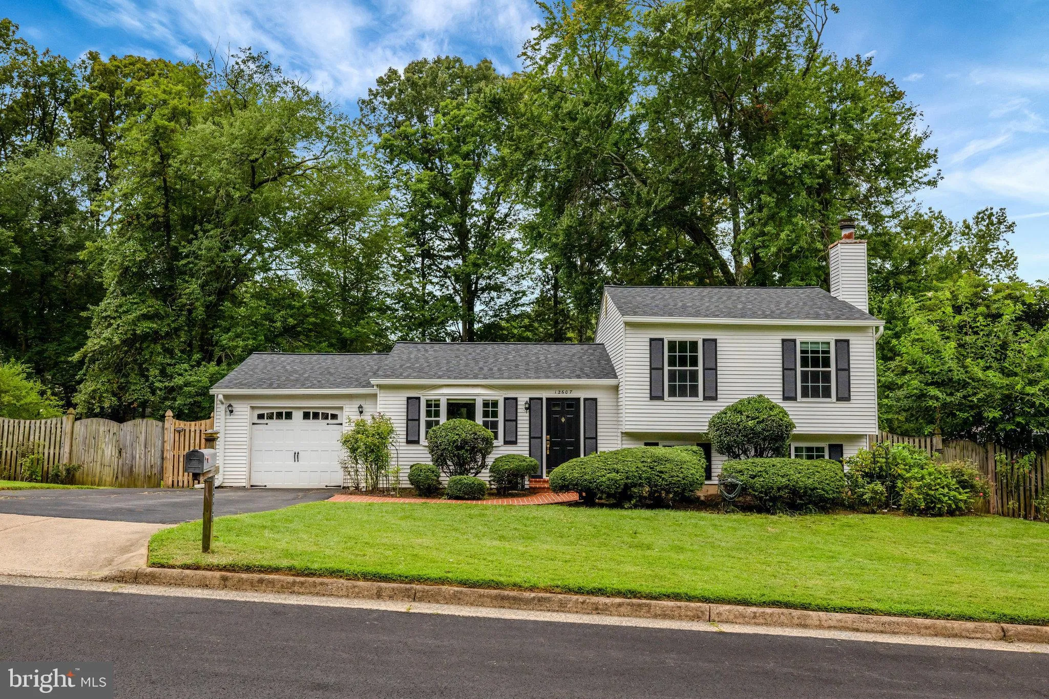 12607 GLENBROOKE WOODS DRIVE, Herndon, VA 20171