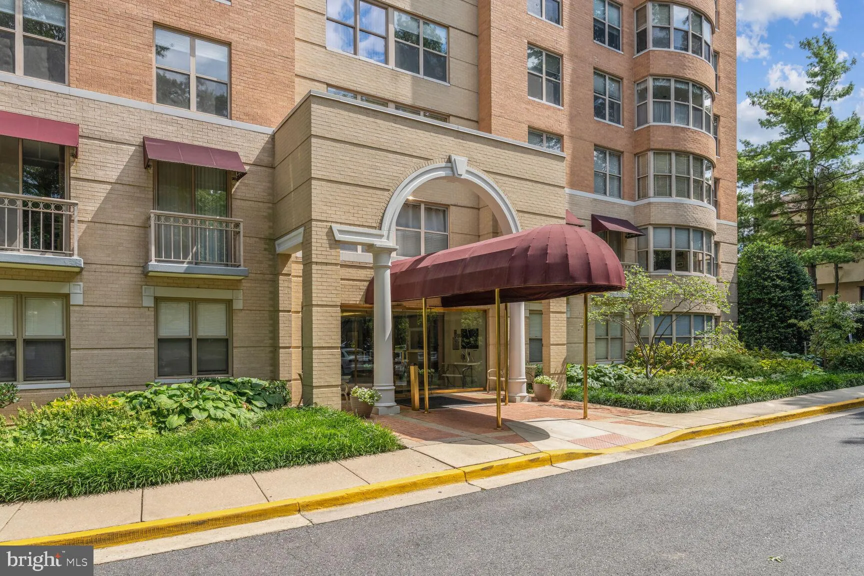 5000 BATTERY LANE, Bethesda, MD 20814