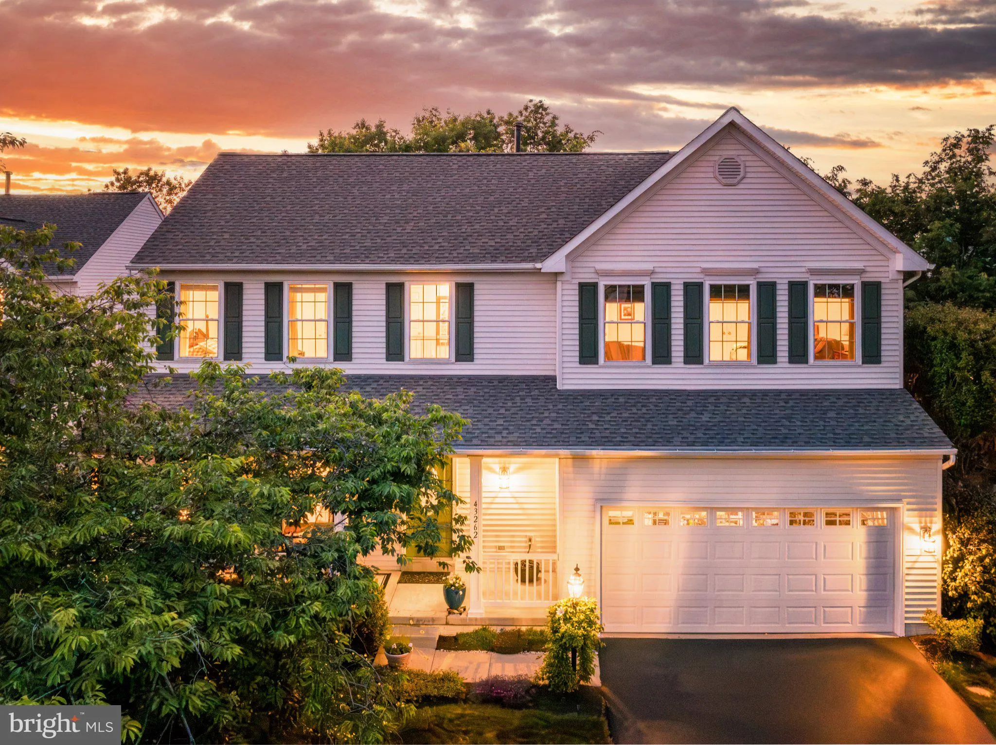 43262 STONEYGLEN COURT, Ashburn, VA 20147