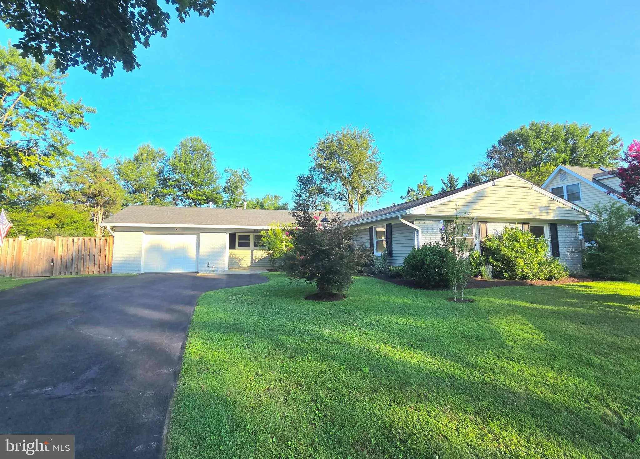 4216 PLAZA LANE, Fairfax, VA 22033