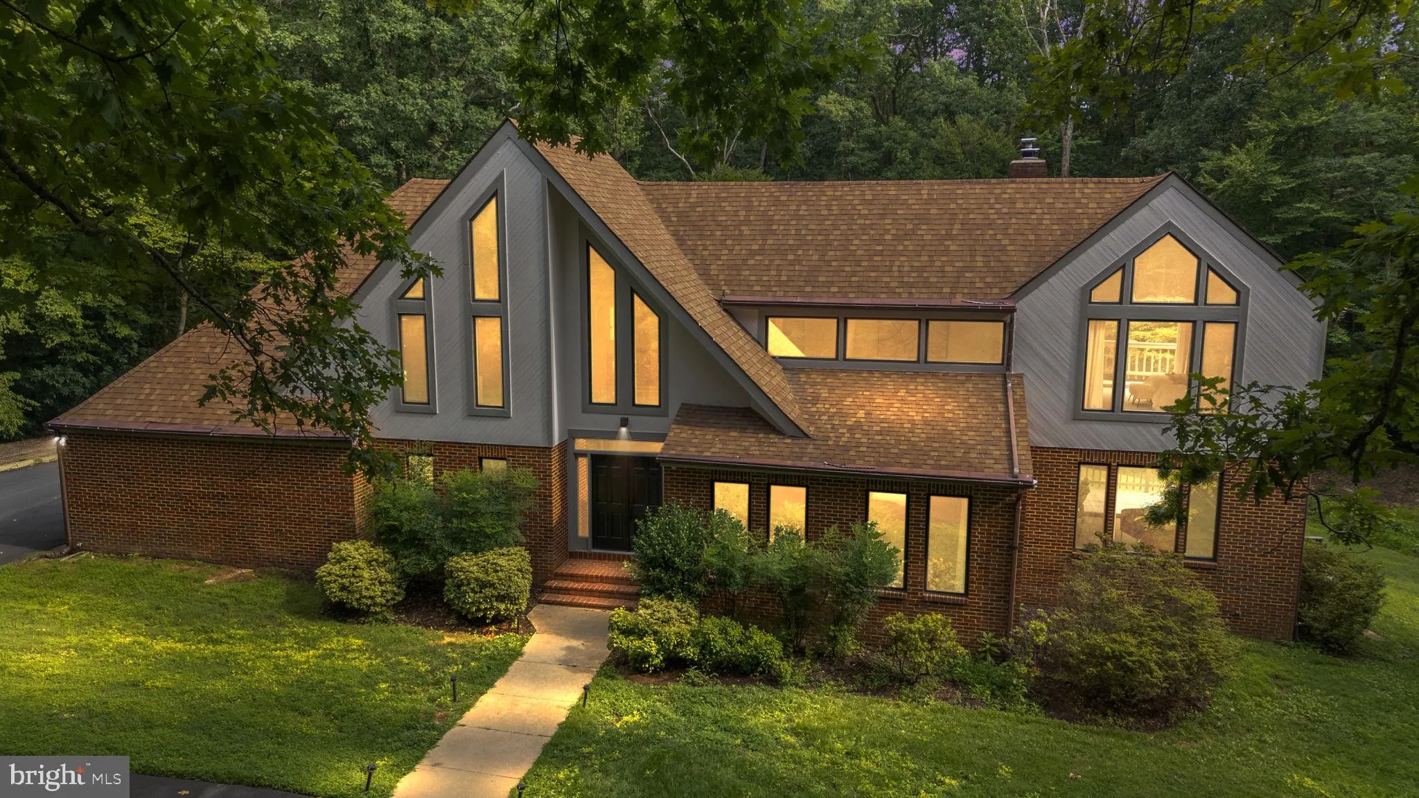10101 JAYDEE BOULEVARD, Fairfax Station, VA 22039