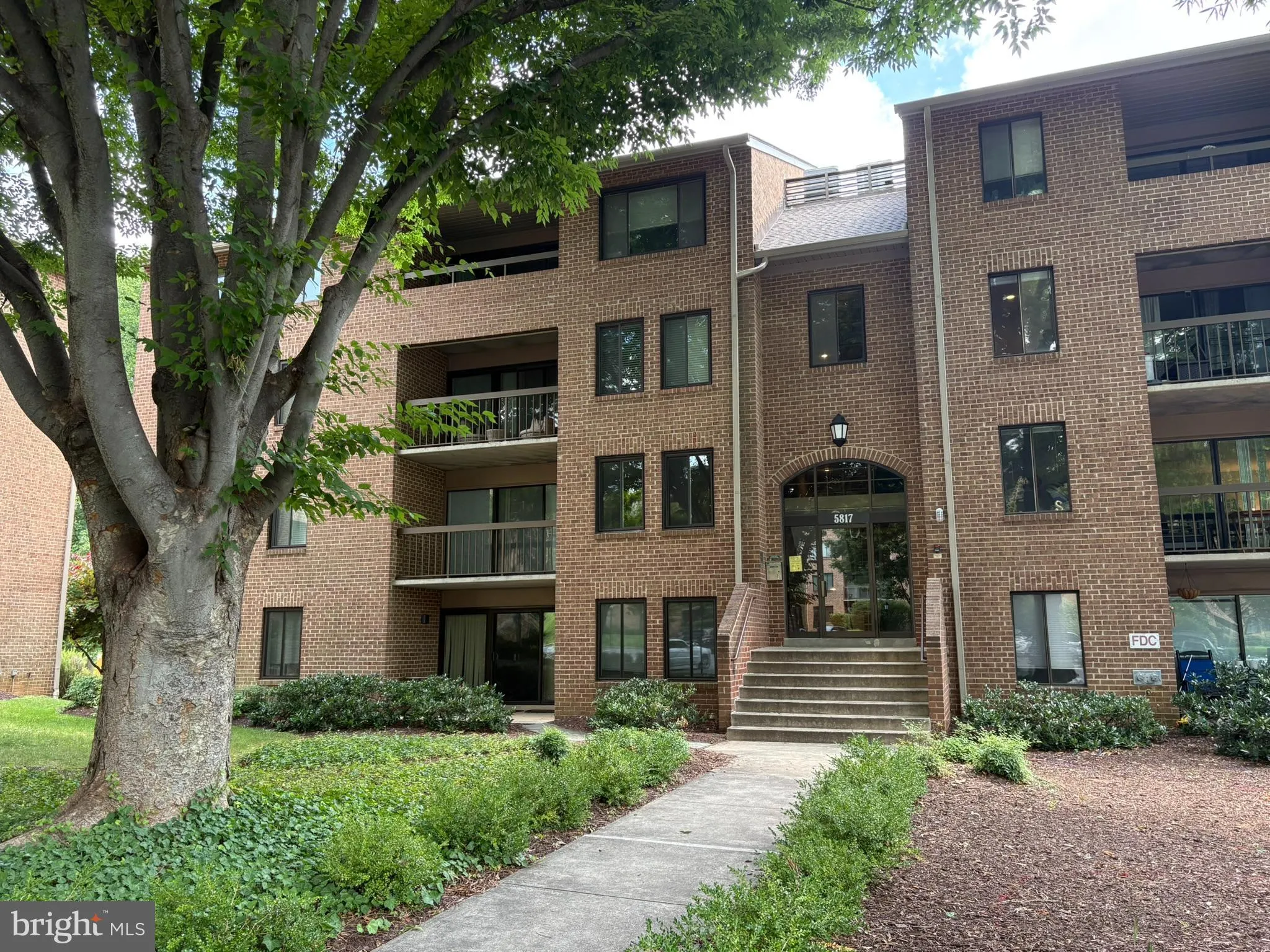 5817 EDSON LANE, Rockville, MD 20852