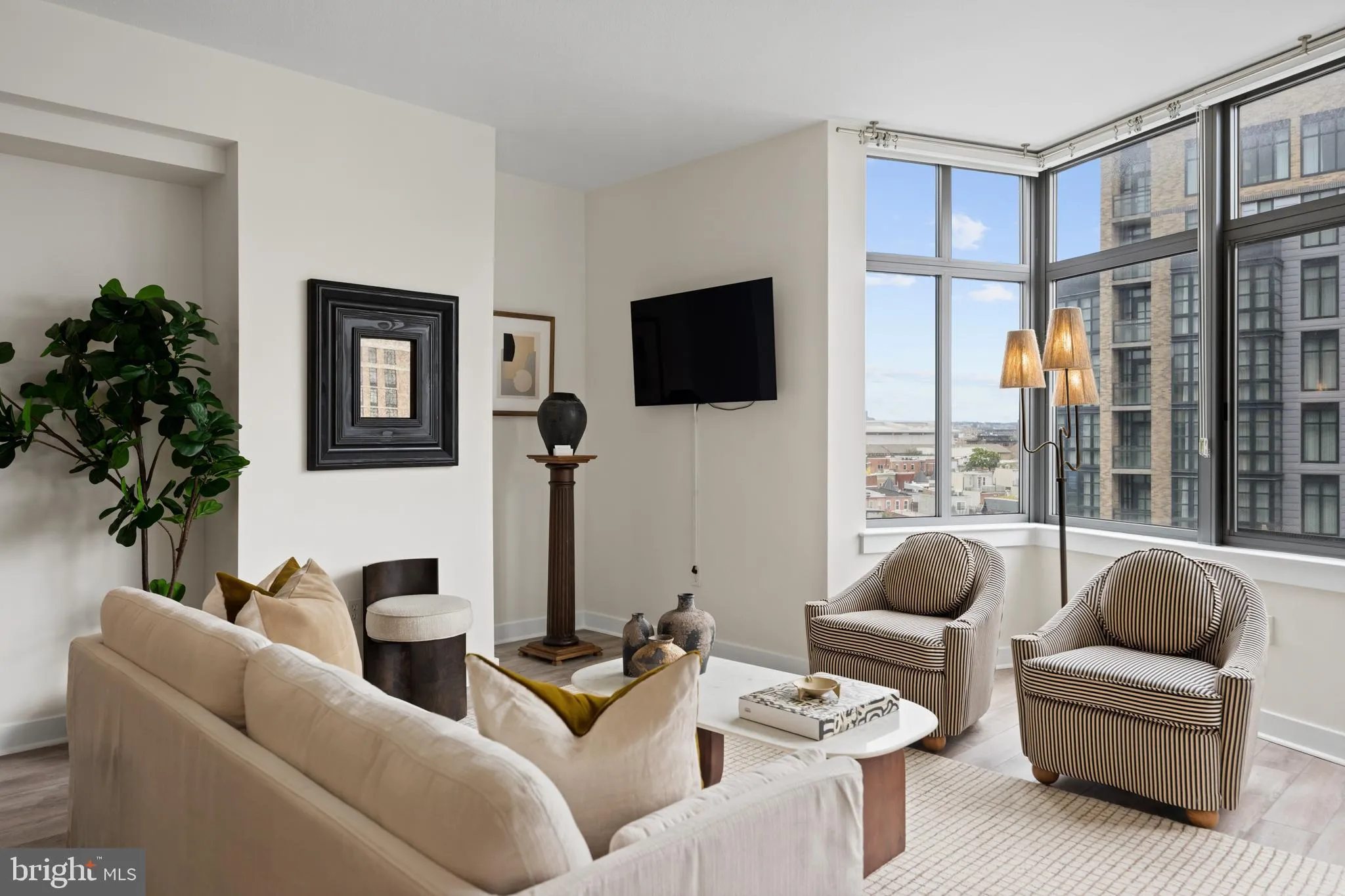 460 NEW YORK, Washington, DC 20001