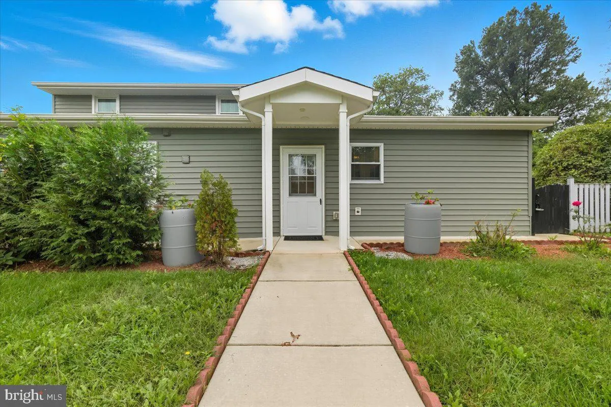 5206 GILPIN DRIVE, Springfield, VA 22151