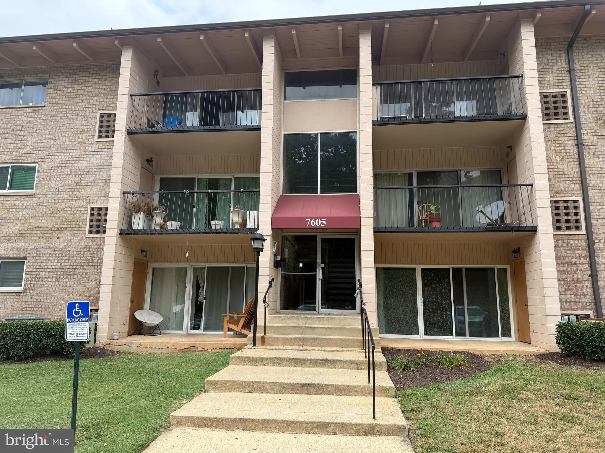 7605 FONTAINEBLEAU DRIVE, Hyattsville, MD 20784