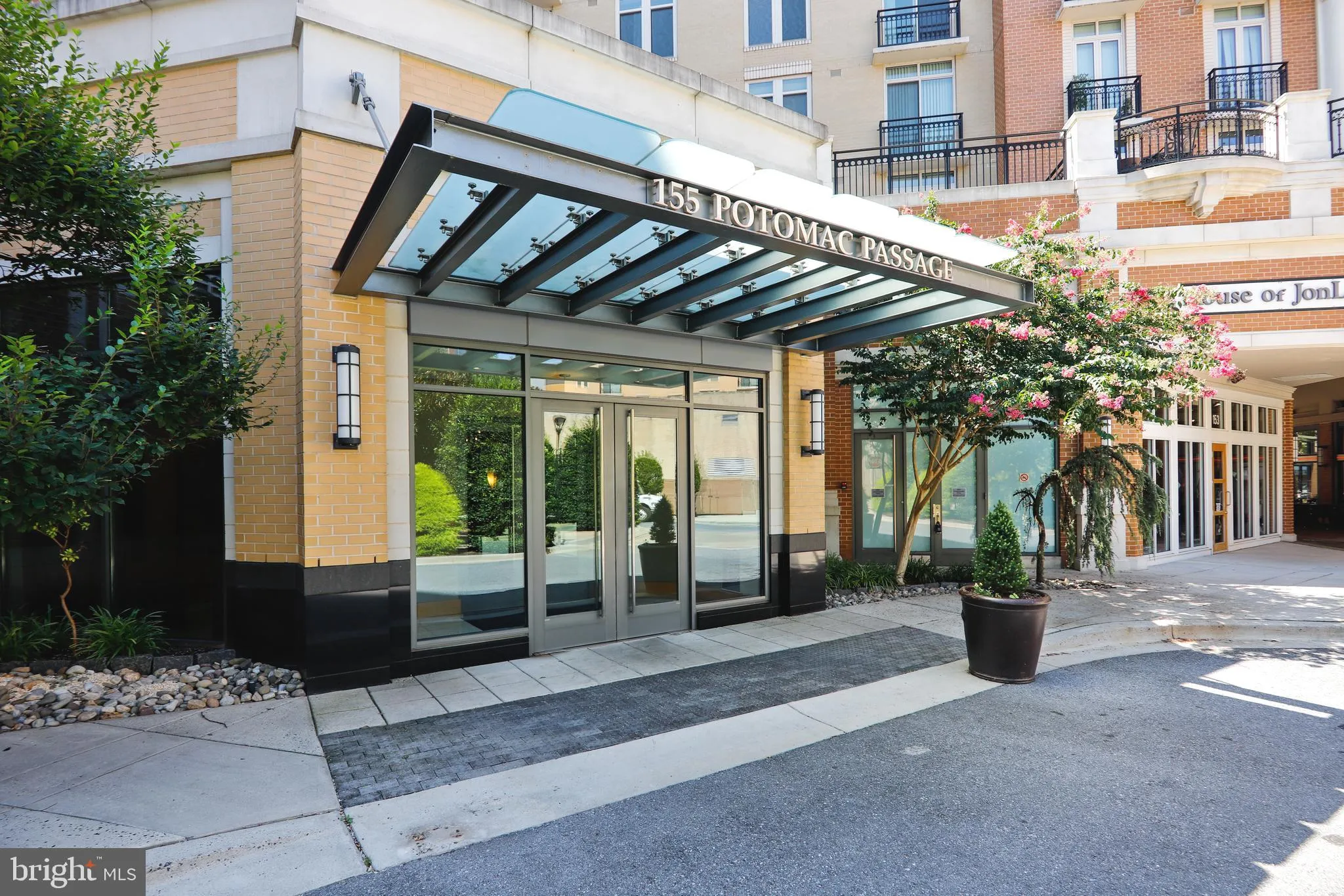 155 POTOMAC PSGE, Oxon Hill, MD 20745