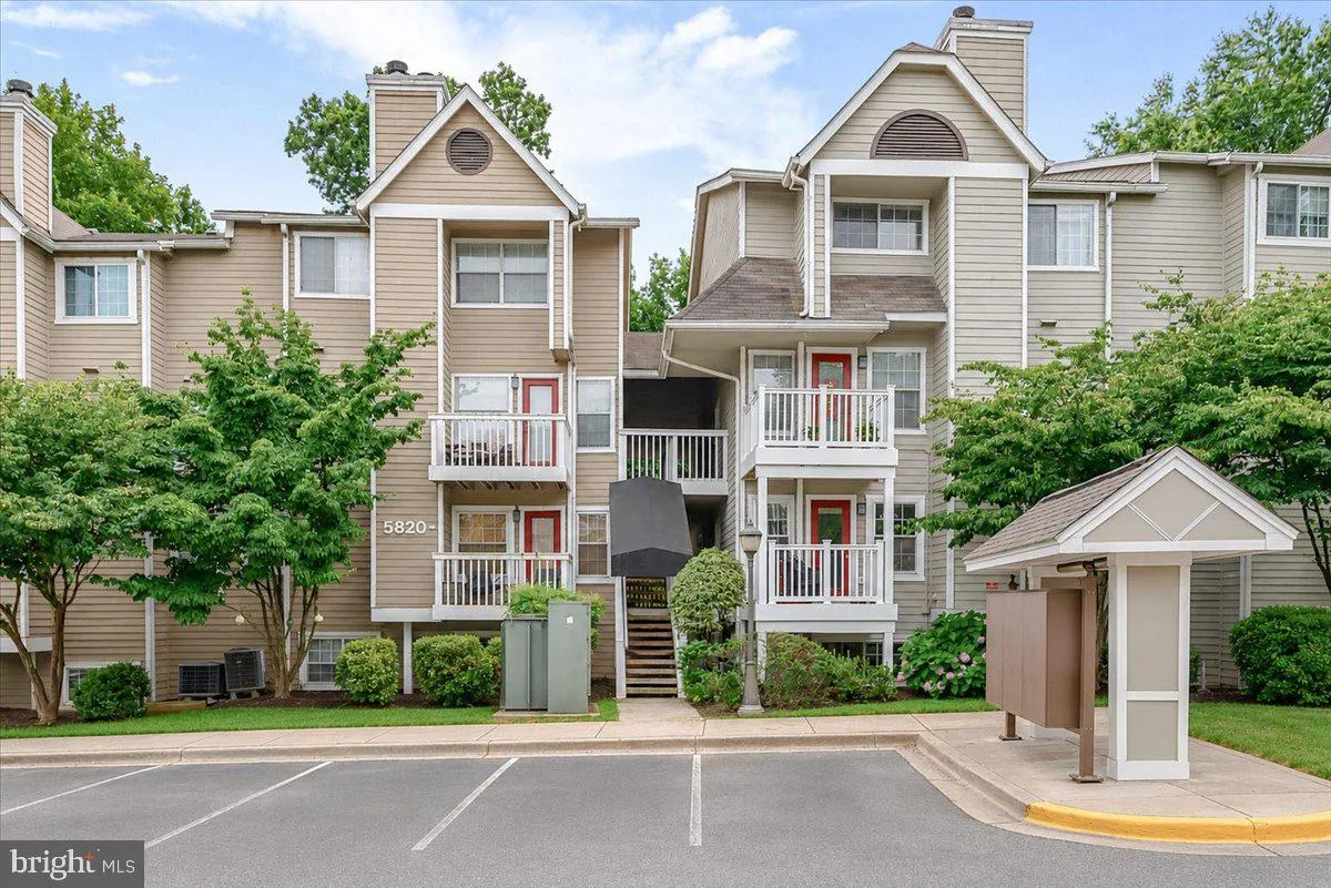 5820 INMAN PARK CIRCLE, Rockville, MD 20852