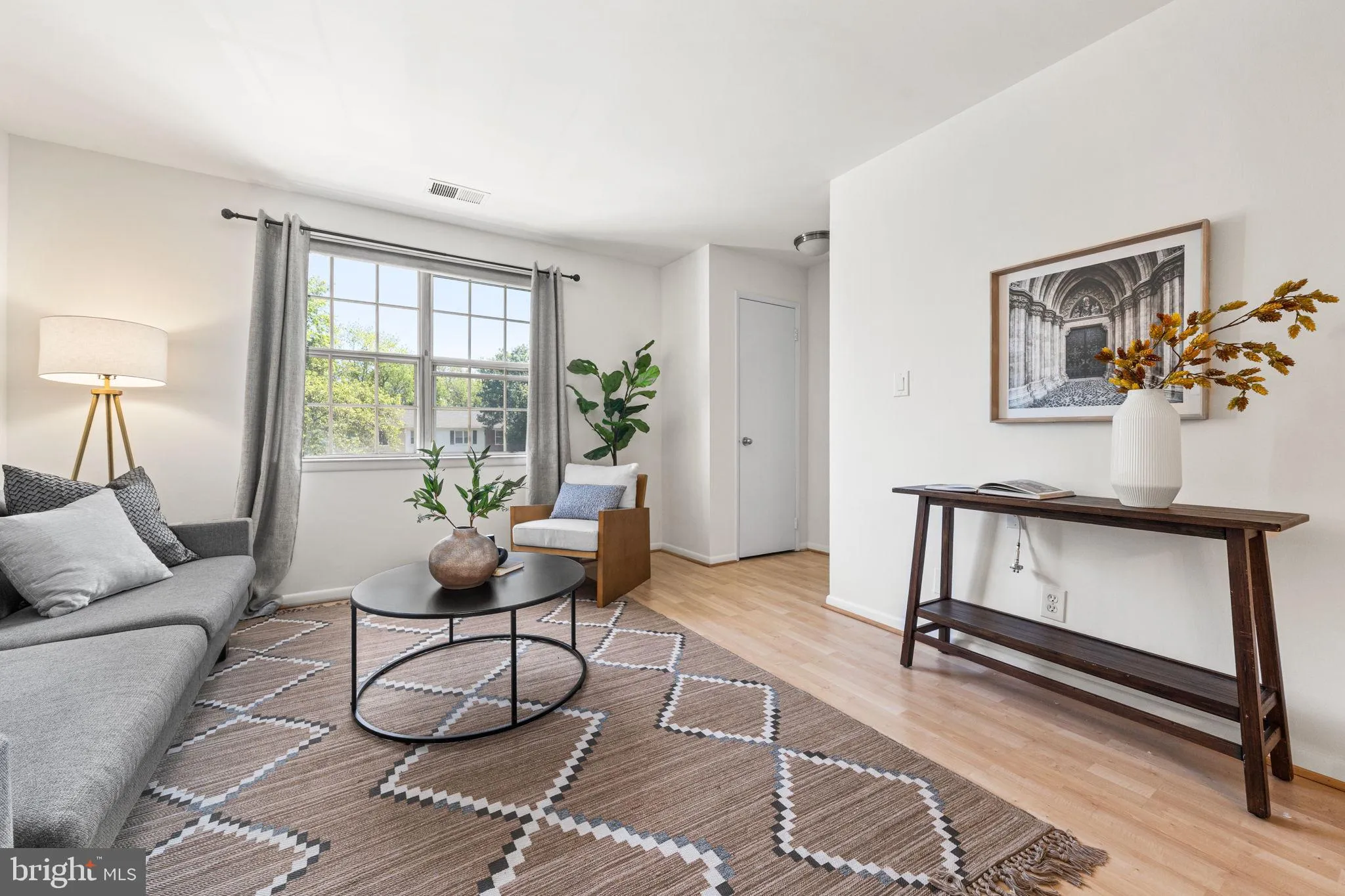 2850 WAKEFIELD STREET, Arlington, VA 22206