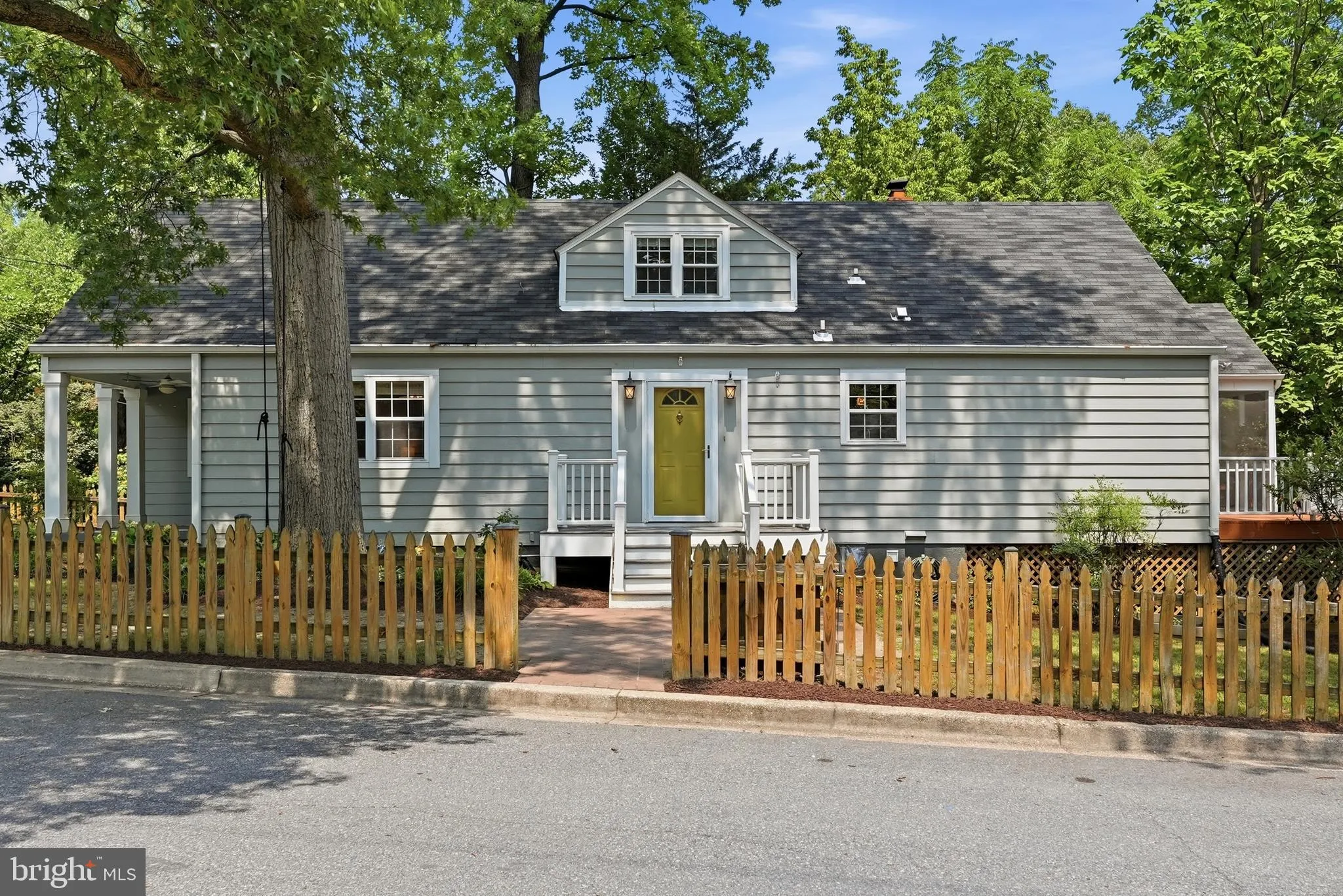 901 DAVIS AVENUE, Takoma Park, MD 20912