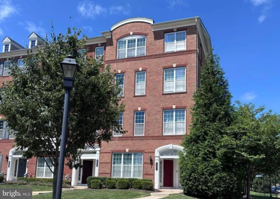 23694 HOPEWELL MANOR TERRACE, Ashburn, VA 20148