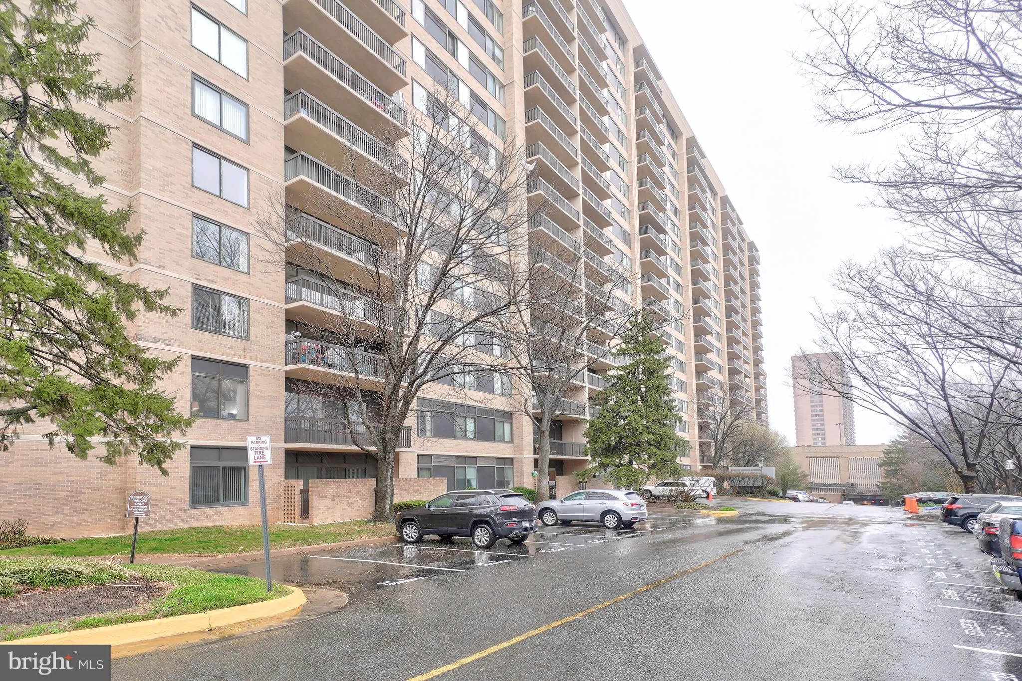 3713 GEORGE MASON DRIVE, Falls Church, VA 22041