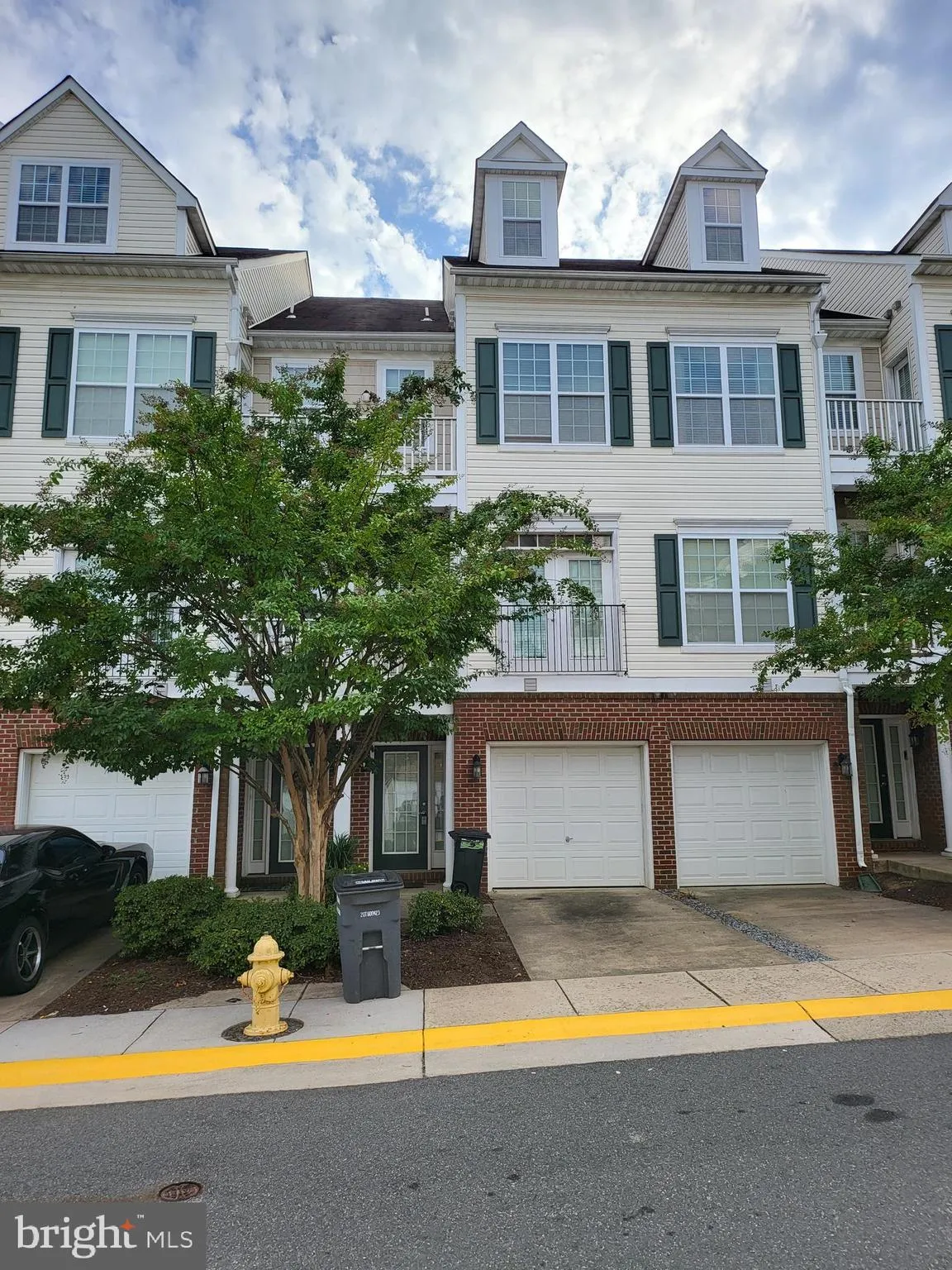 13945 HOLLOW WIND WAY, Woodbridge, VA 22191