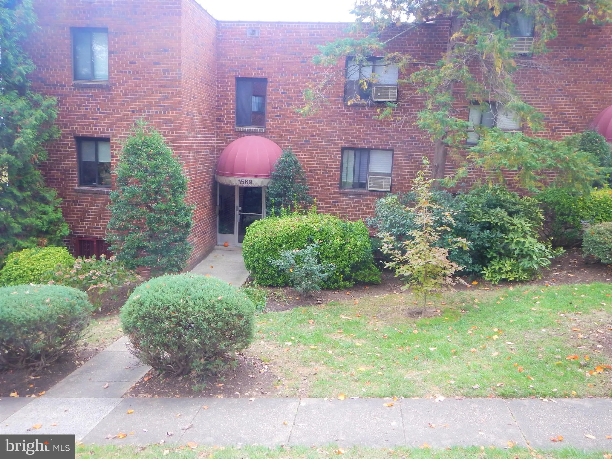 1569 COLONIAL TERRACE, Arlington, VA 22209