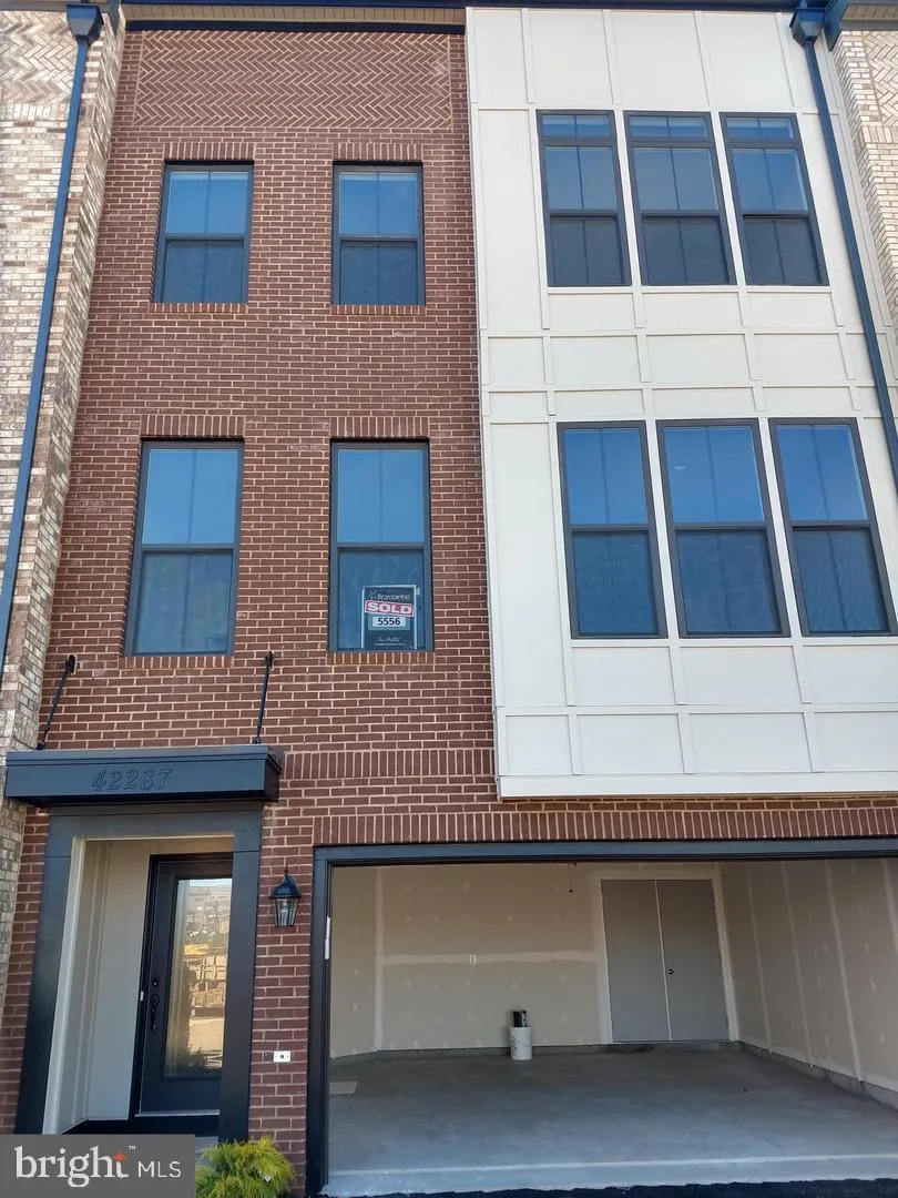 42287 CRAWFORD TERRACE, Brambleton, VA 20148