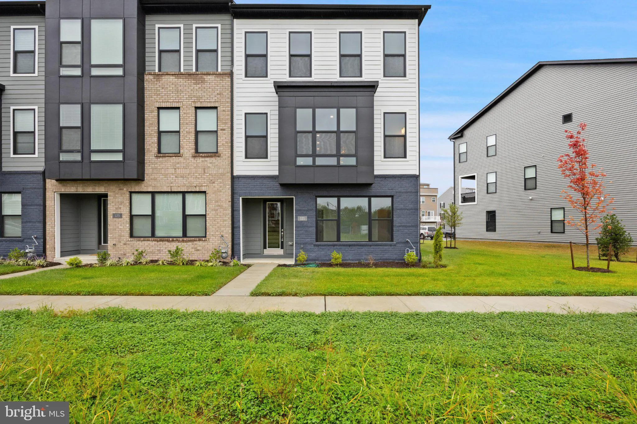 121 SUMMIT POINT BOULEVARD, Bowie, MD 20716
