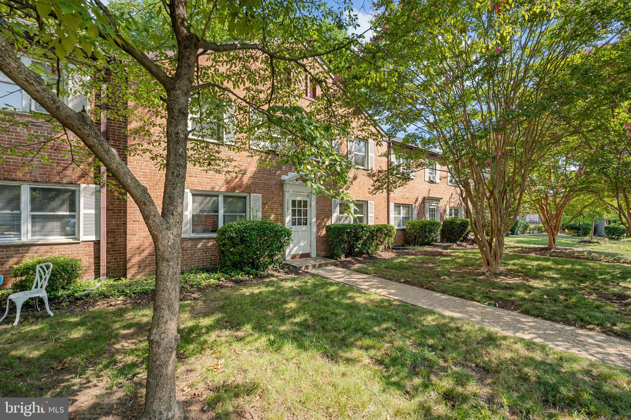 2907 16TH ROAD, Arlington, VA 22204