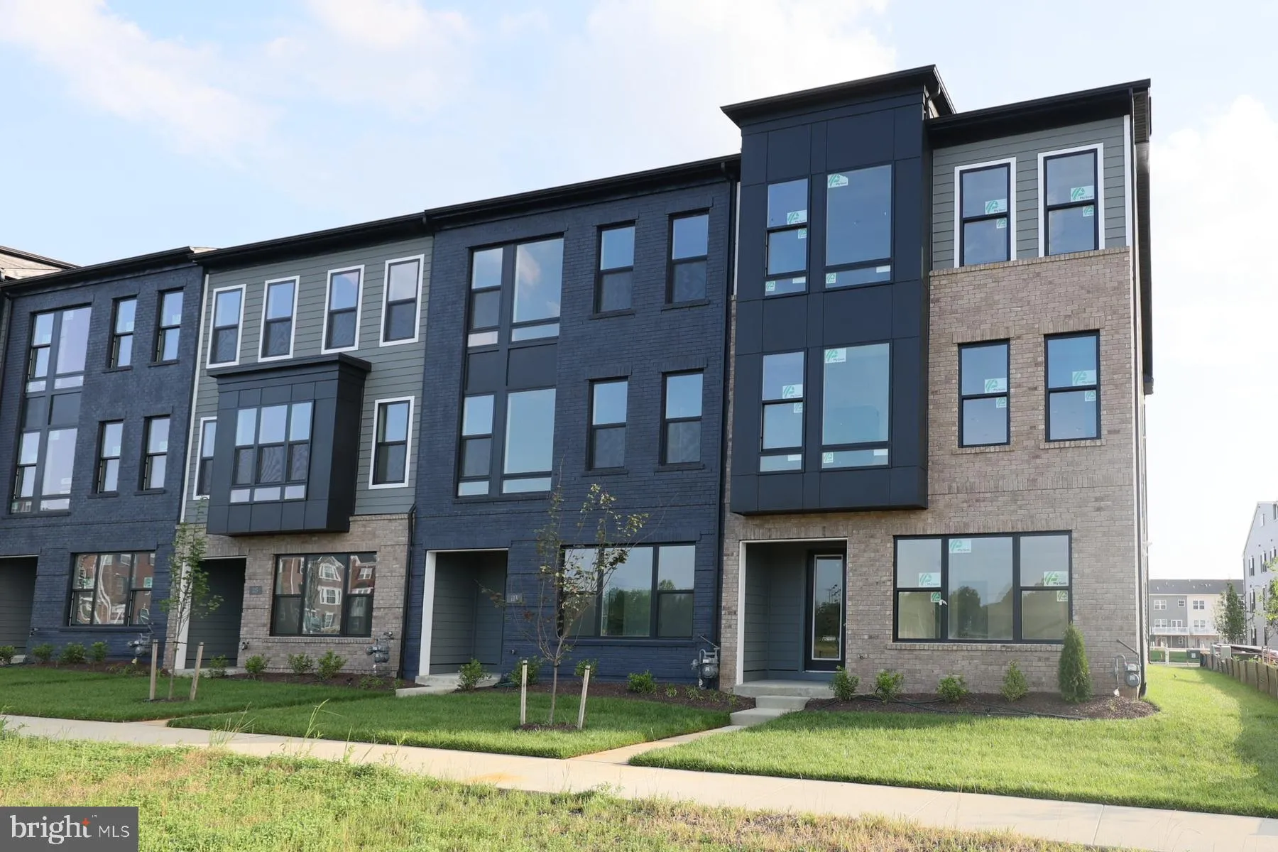 111 SUMMIT POINT BOULEVARD, Bowie, MD 20716