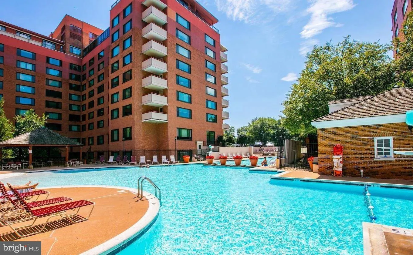1111 ARLINGTON BOULEVARD, Arlington, VA 22209