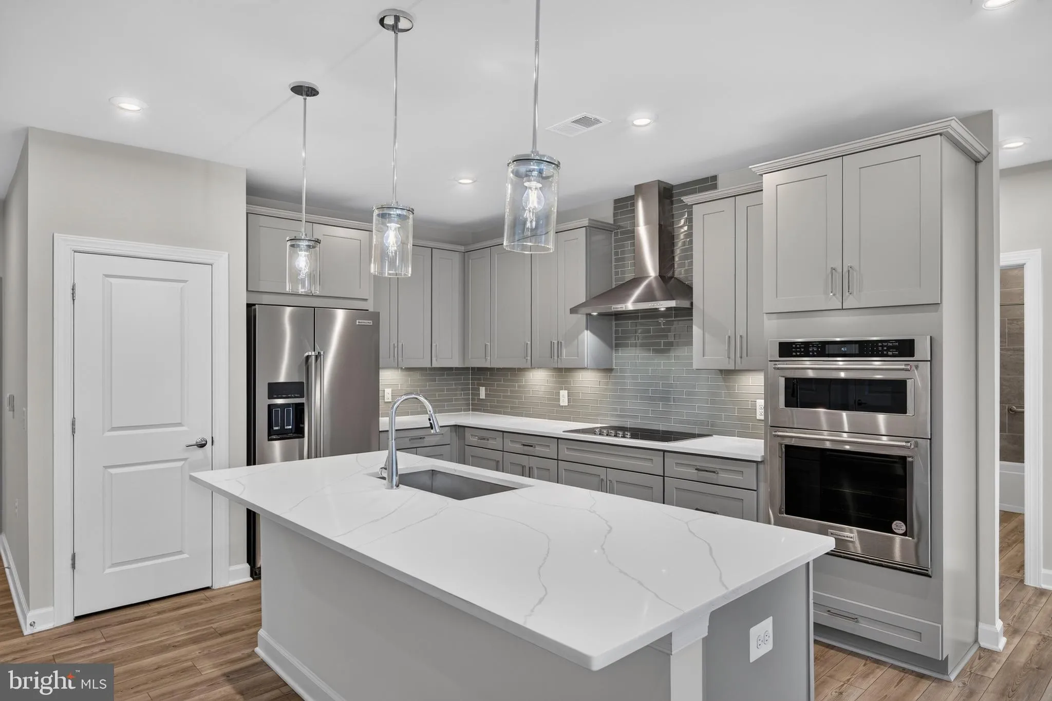 21630 HAWKSBILL HIGH CIRCLE, Sterling, VA 20164