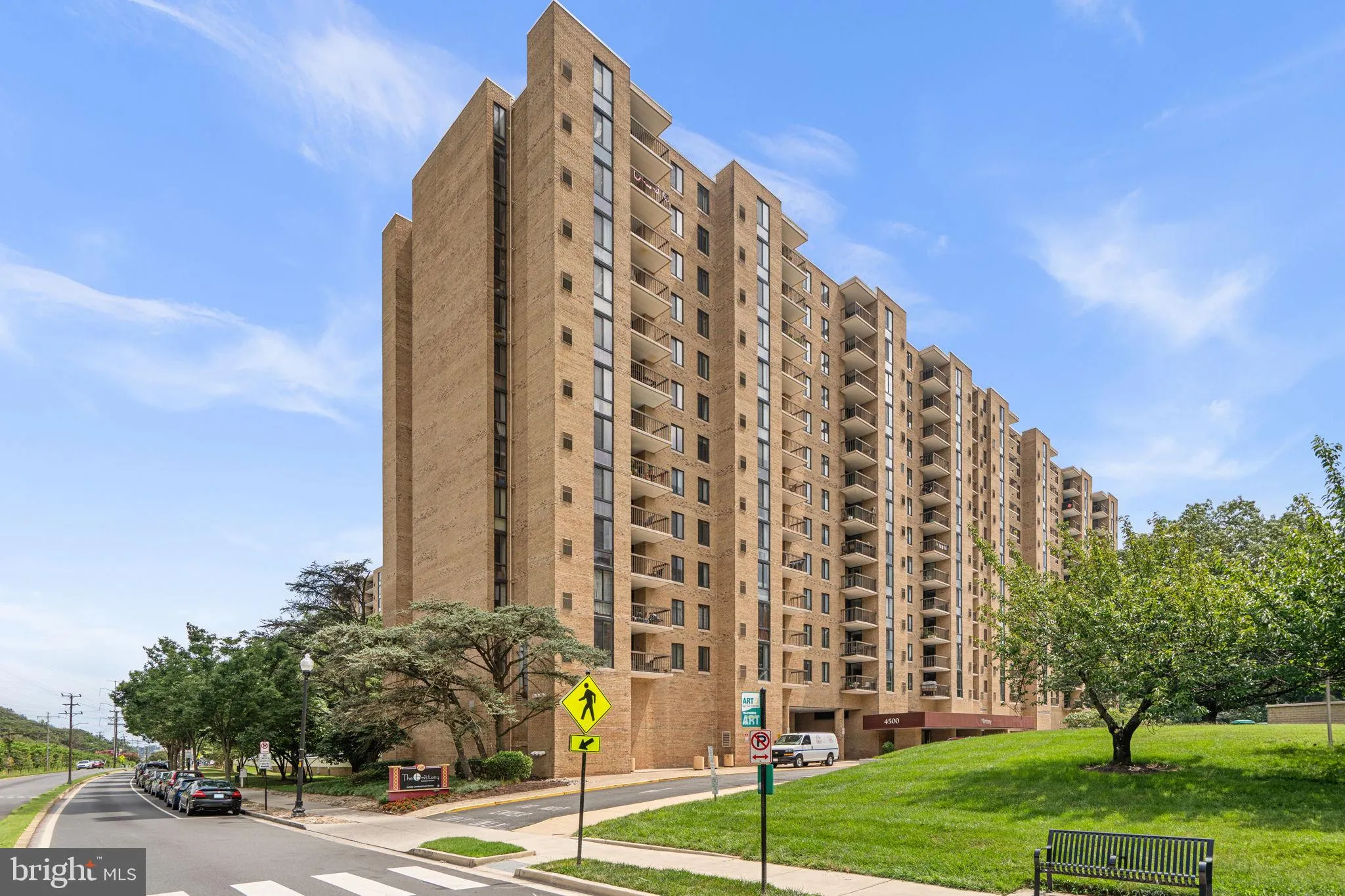 4500 FOUR MILE RUN DRIVE, Arlington, VA 22204