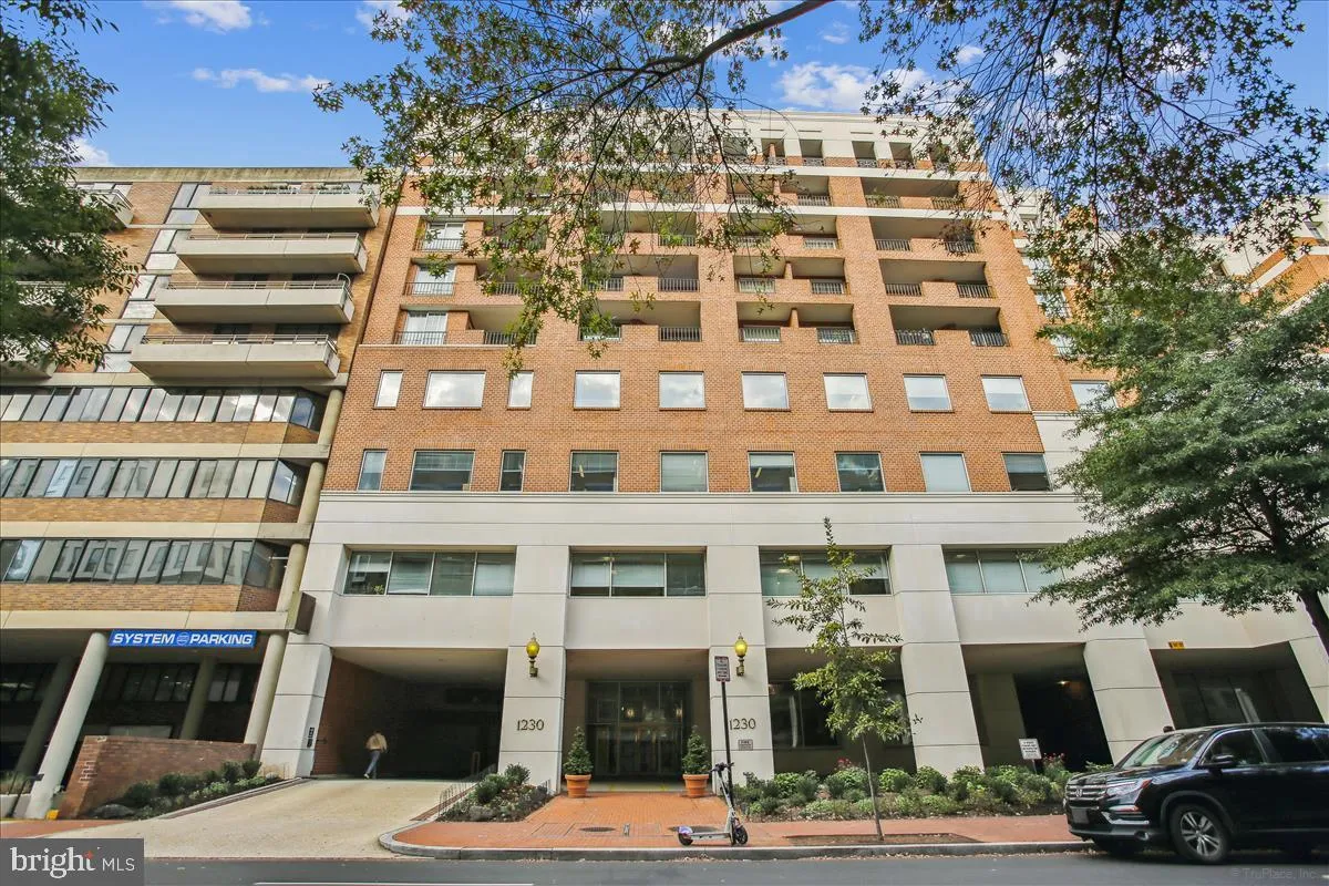 1230 23RD STREET, Washington, DC 20037