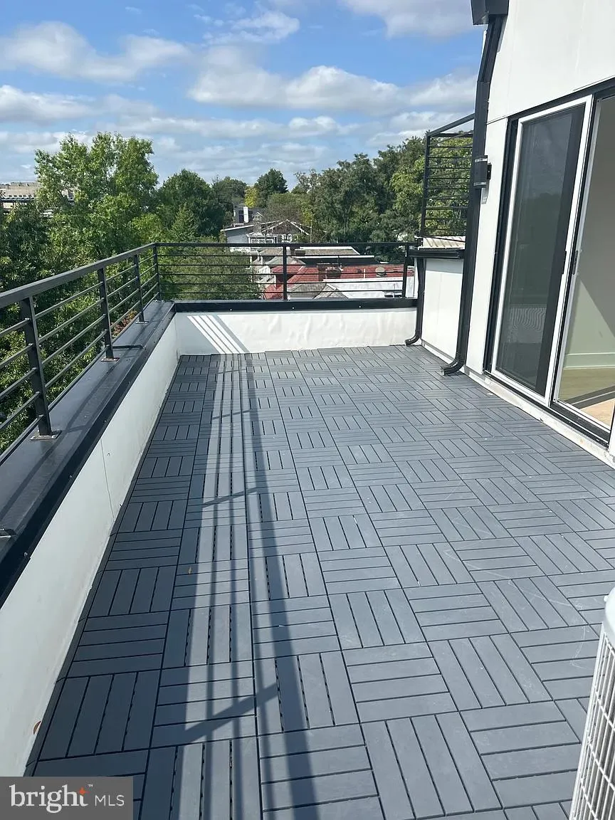 1109 FERN STREET, Washington, DC 20012