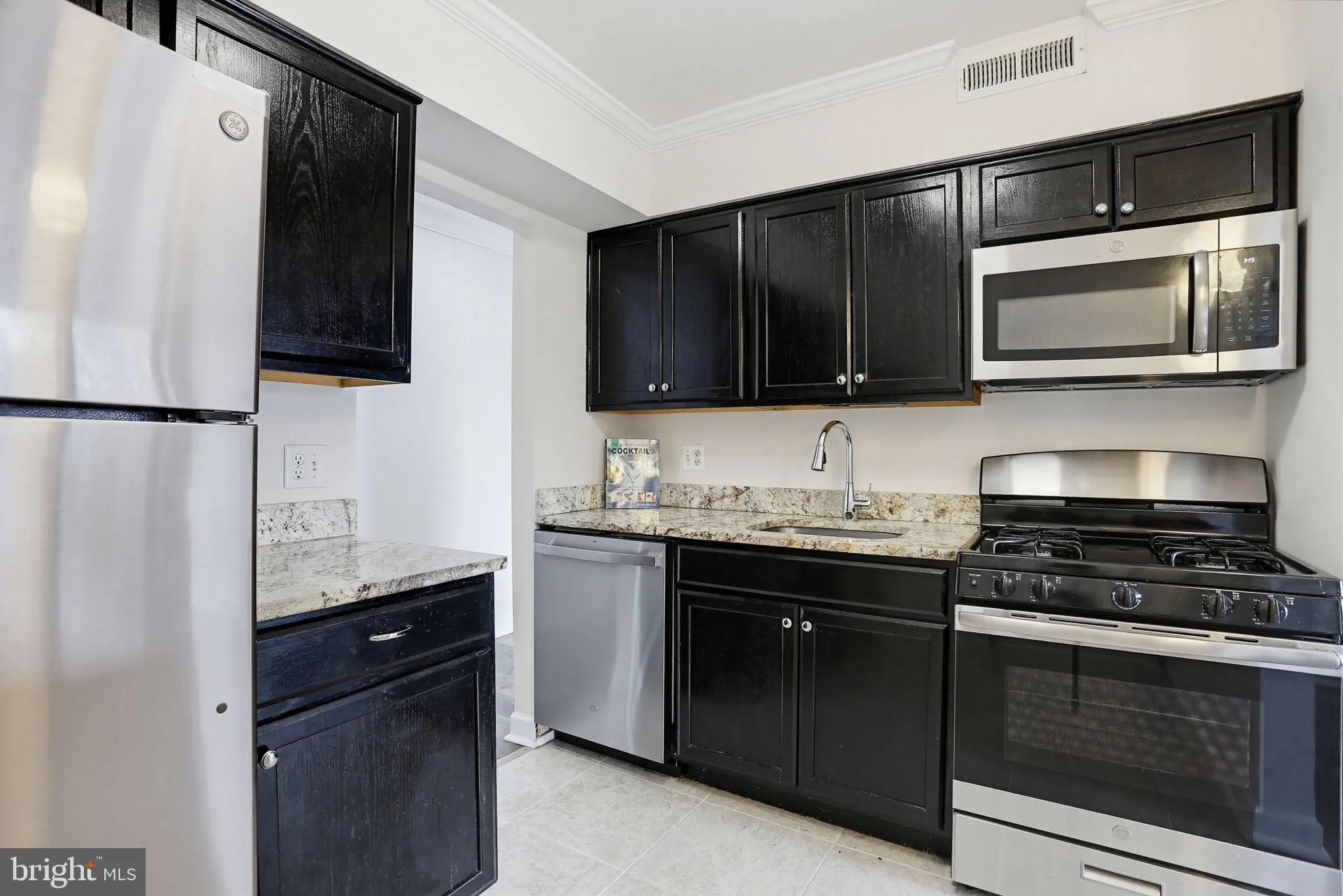 6081 MAJORS LANE, Columbia, MD 21045