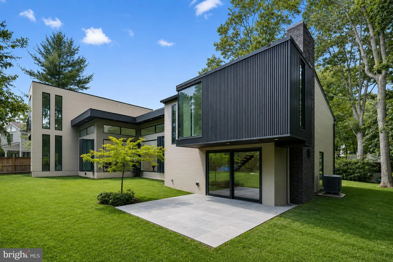 1405 WOLFTRAP RUN ROAD, Vienna, VA 22182