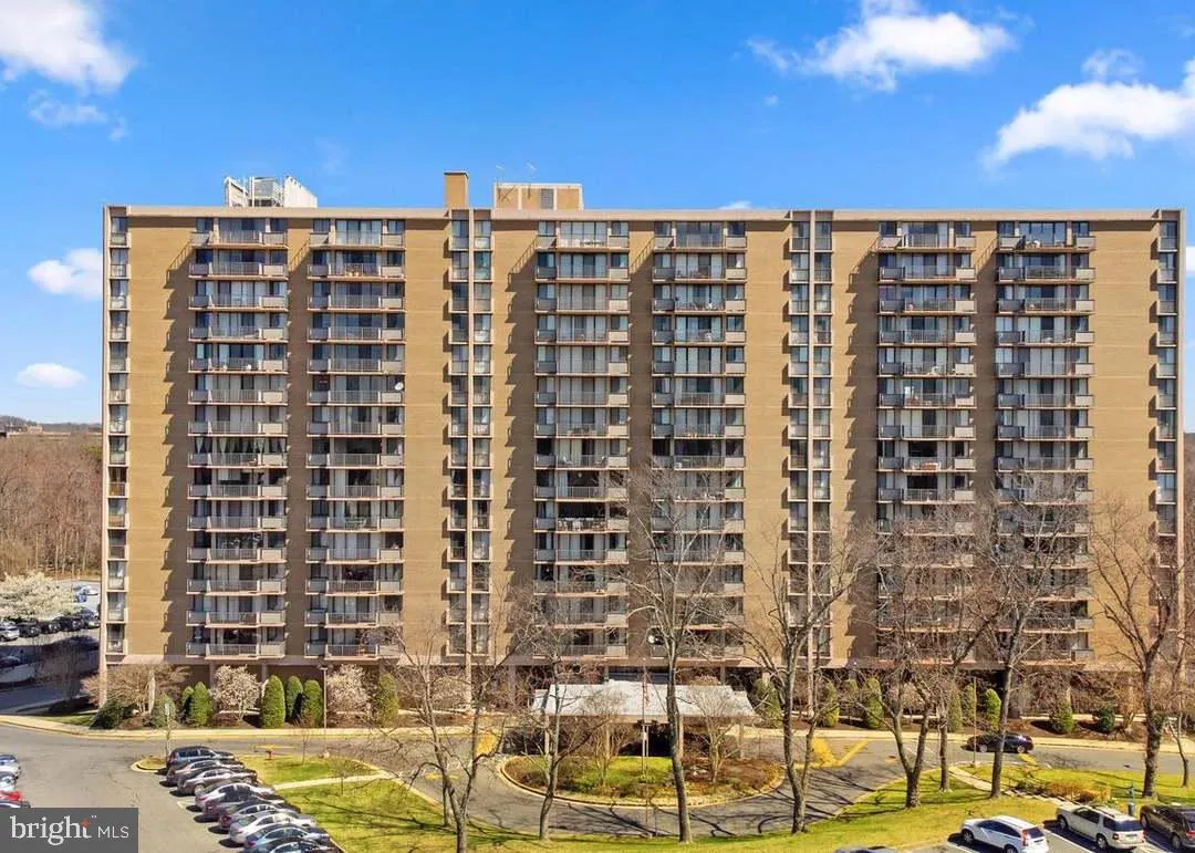 6100 WESTCHESTER PARK DRIVE, College Park, MD 20740