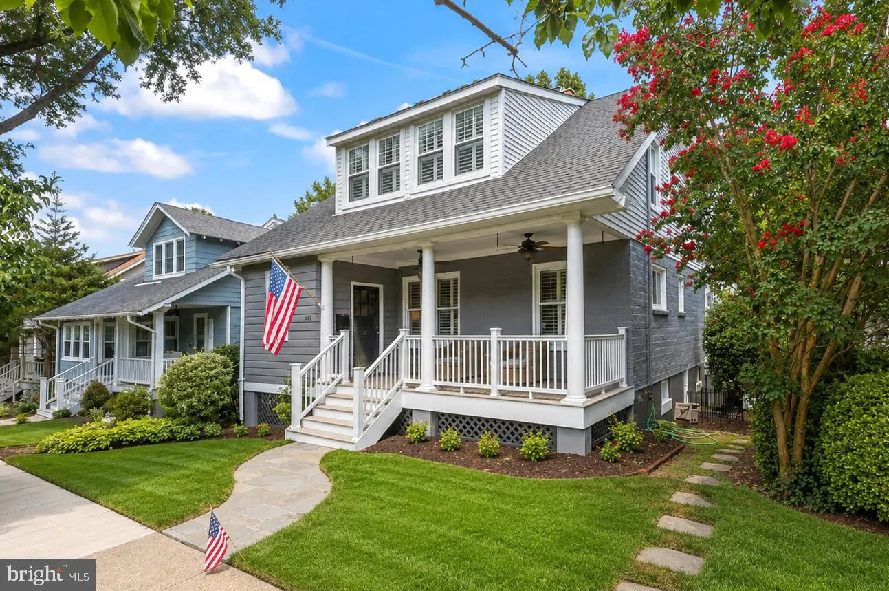 605 JOHNSTON PLACE, Alexandria, VA 22301