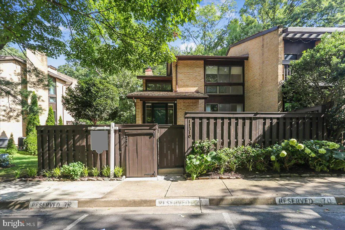 11310 DOCKSIDE CIRCLE, Reston, VA 20191
