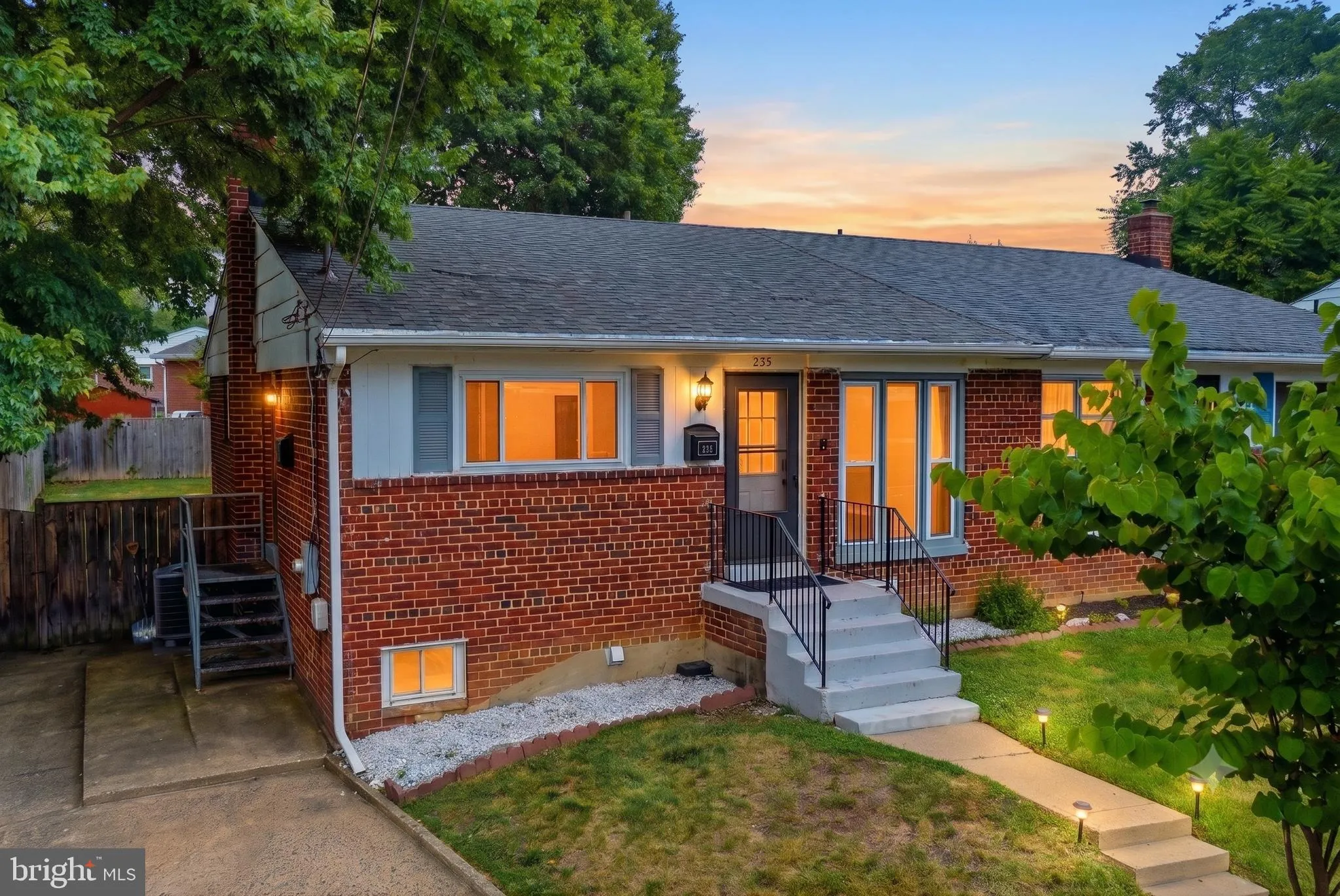 235 JENKINS STREET, Alexandria, VA 22304