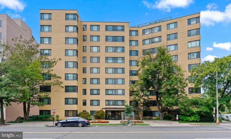5410 CONNECTICUT AVENUE, Washington, DC 20015