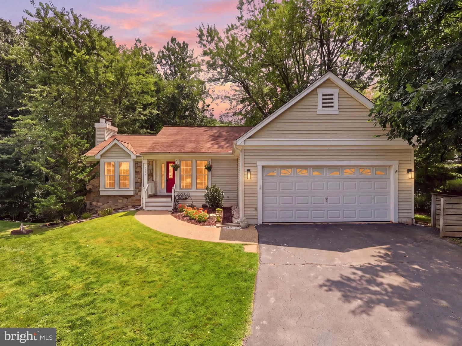 10799 ADARE DRIVE, Fairfax, VA 22032