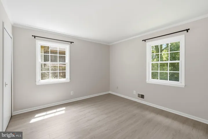 8640 Gateshead Road, Alexandria, VA 22309