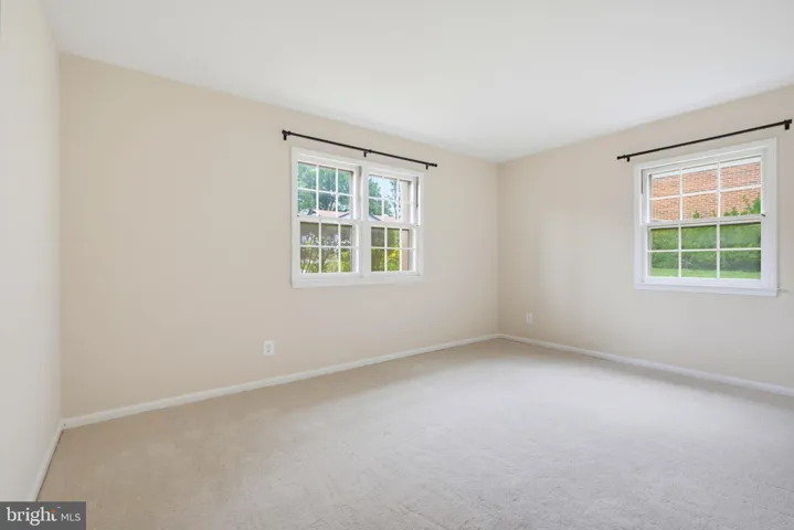 8640 Gateshead Road, Alexandria, VA 22309