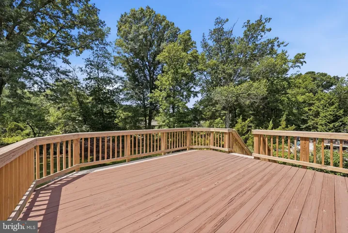 8640 Gateshead Road, Alexandria, VA 22309