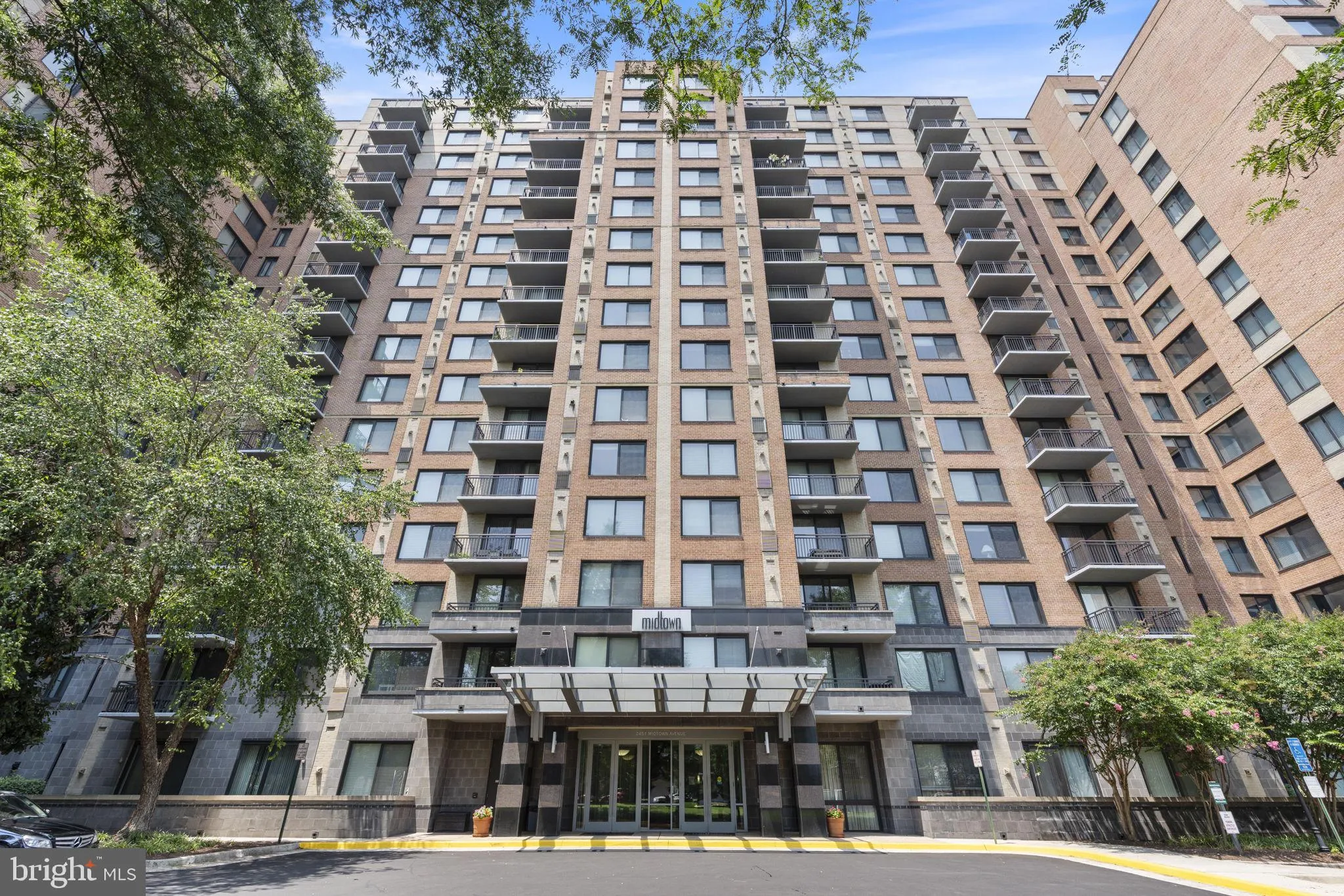 2451 MIDTOWN AVENUE, Alexandria, VA 22303