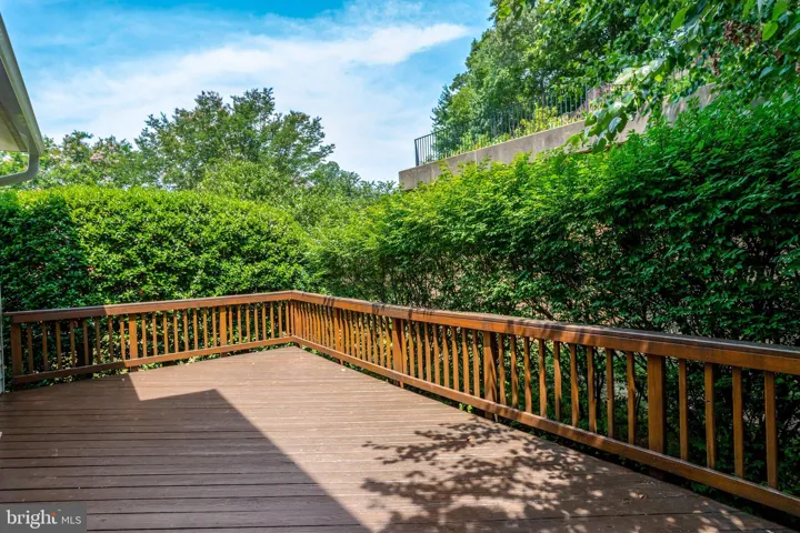 6276 Kingfisher Lane, Alexandria, VA 22312